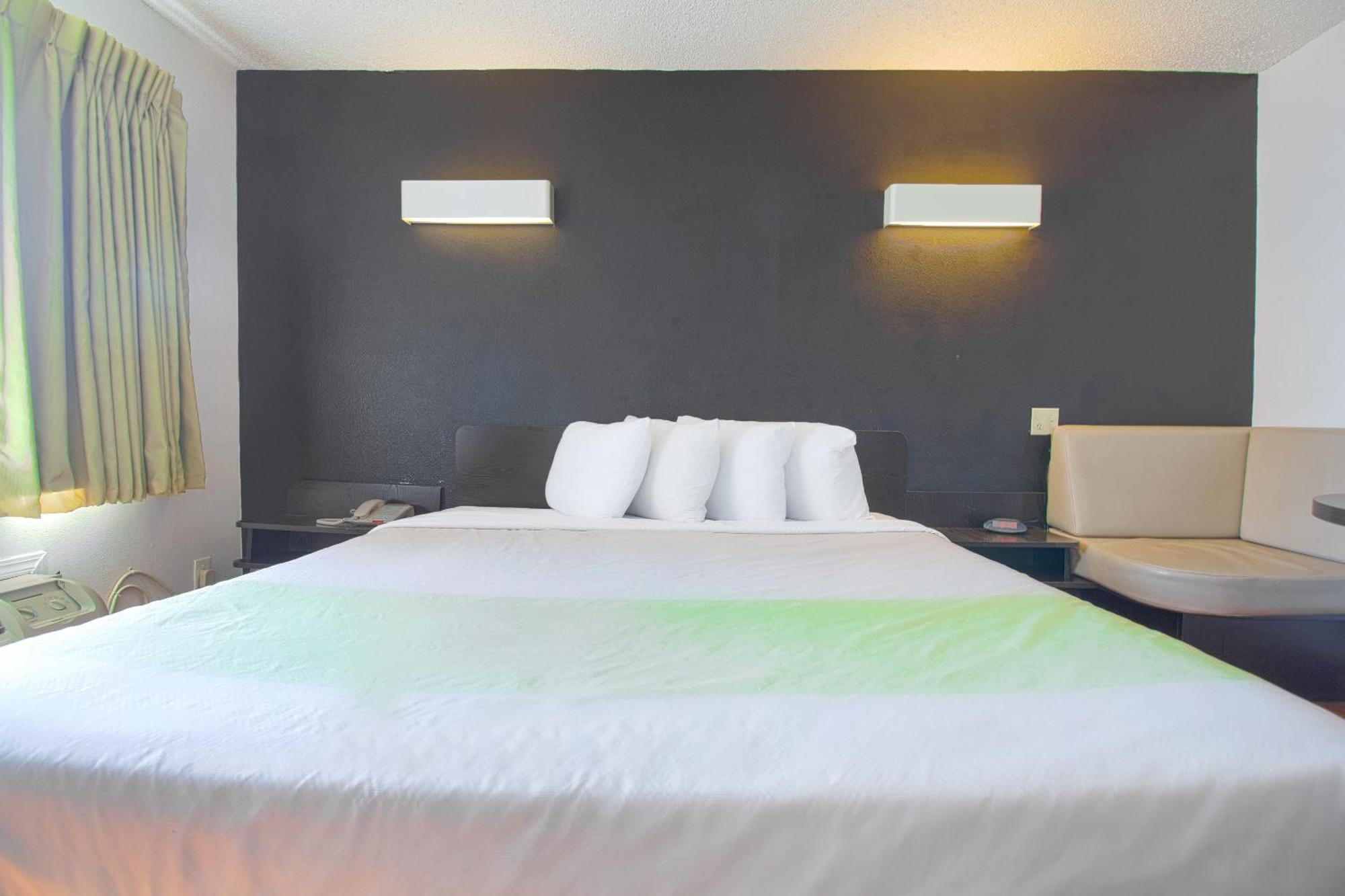 Studio Inn Extended Stay Oklahoma City Airport By Oyo Exterior foto